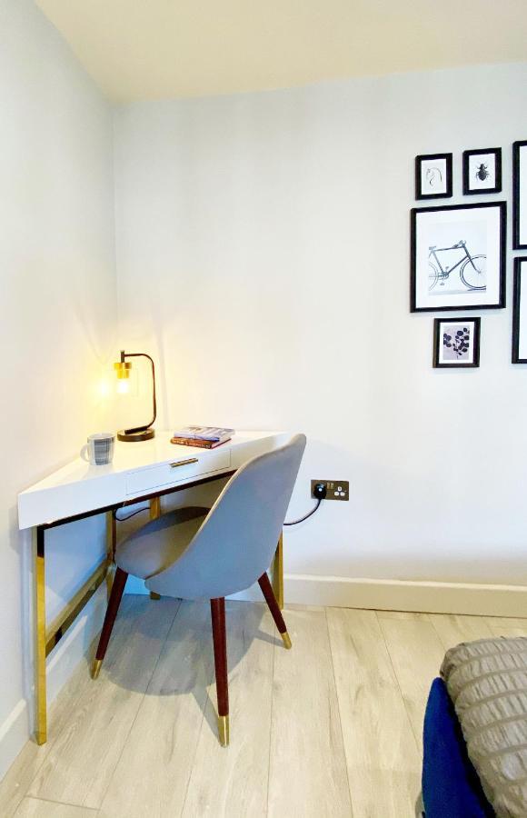Perfect Central Location- 5 Minutes From Tower Bridge ! 8 Minutes Walk From Tube Londres Extérieur photo
